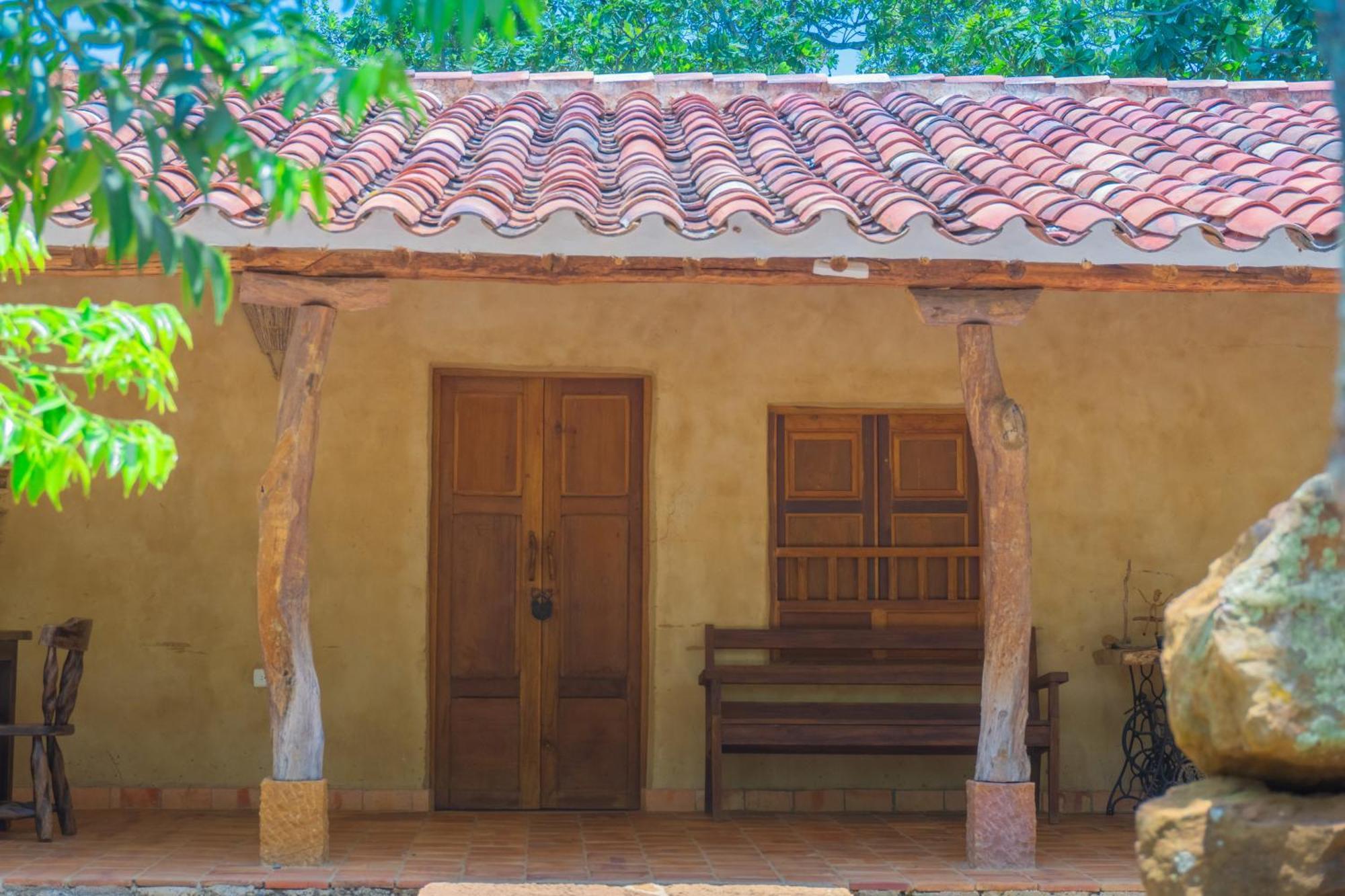 Hotel Hacienda Macedonia バリチャラ エクステリア 写真