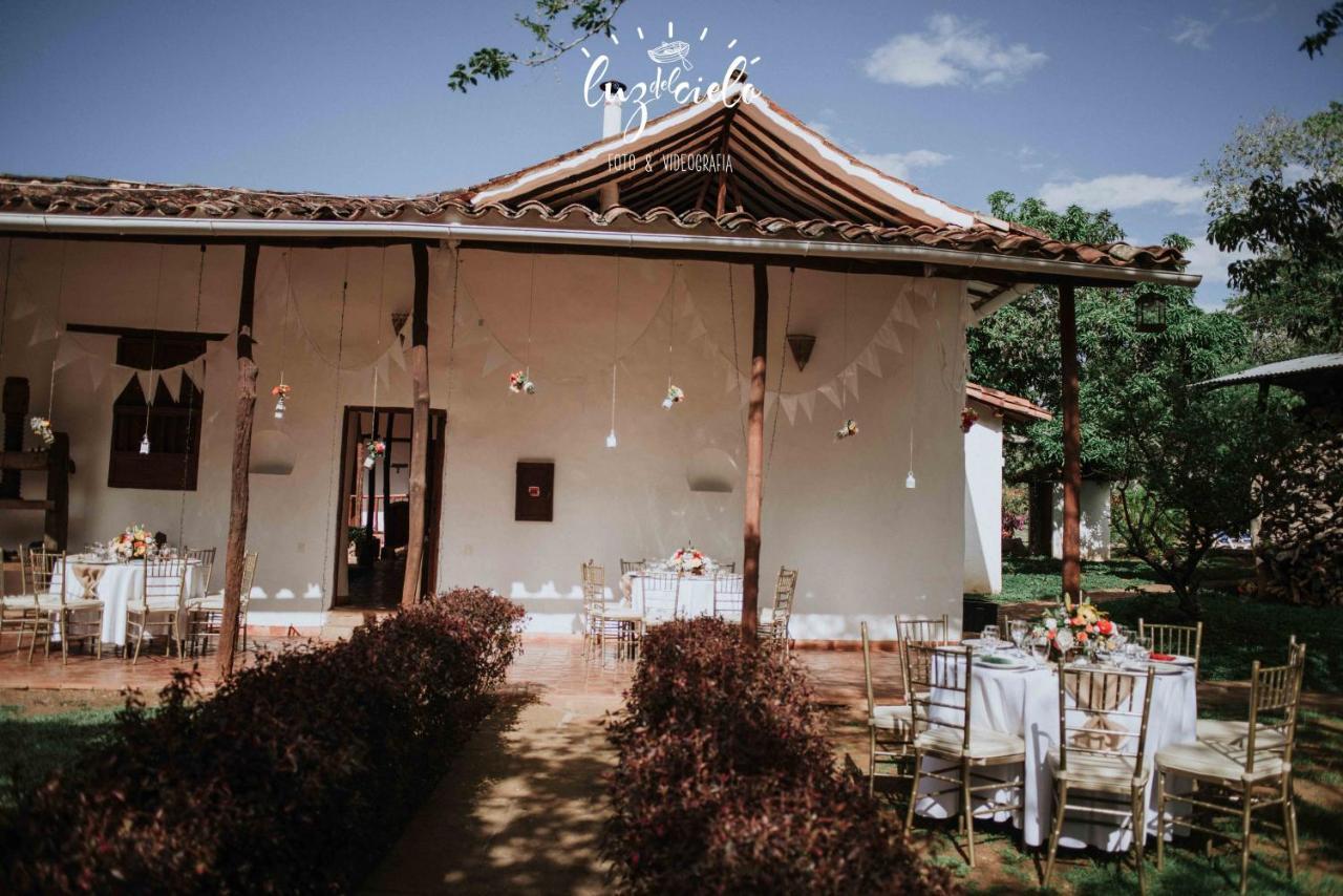Hotel Hacienda Macedonia バリチャラ エクステリア 写真